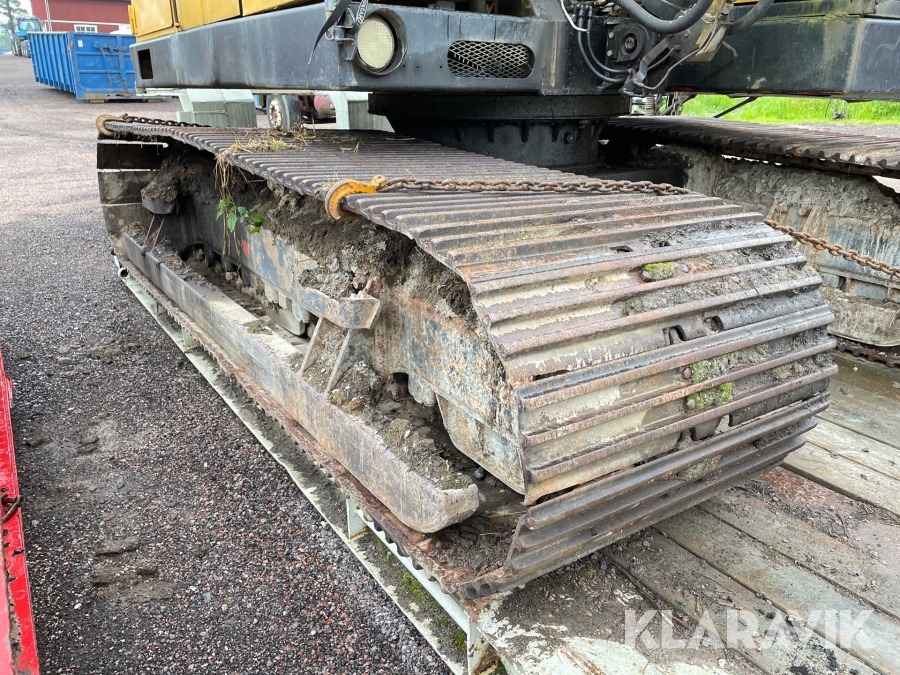 Grävmaskin Åkerman H7B med maskintrailer