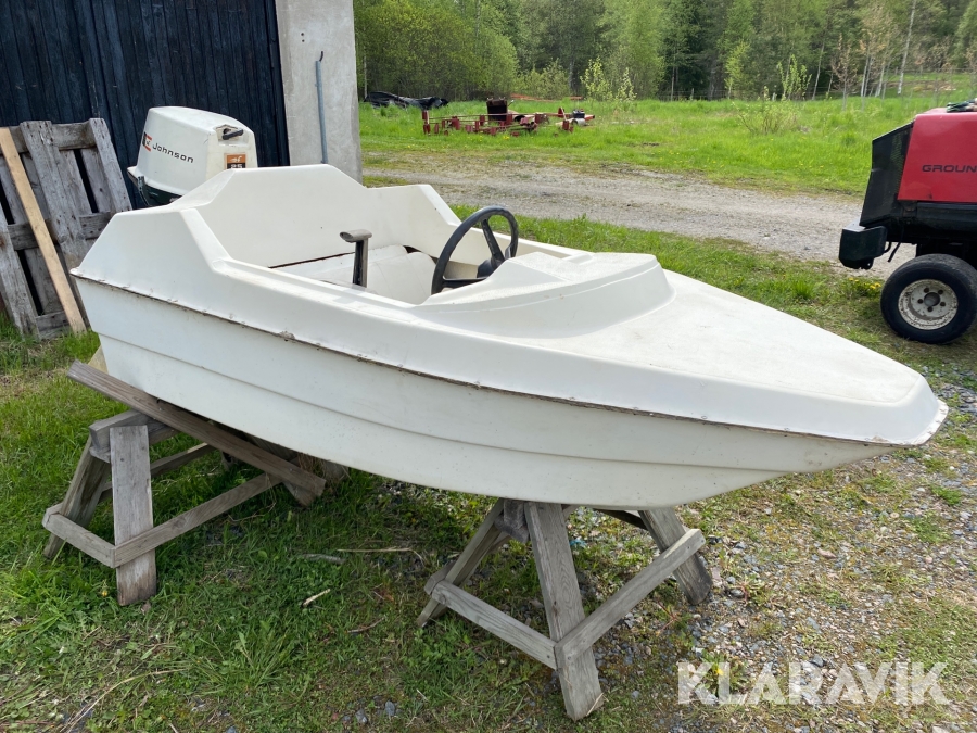 Båt Jerry Johnson 25 hk