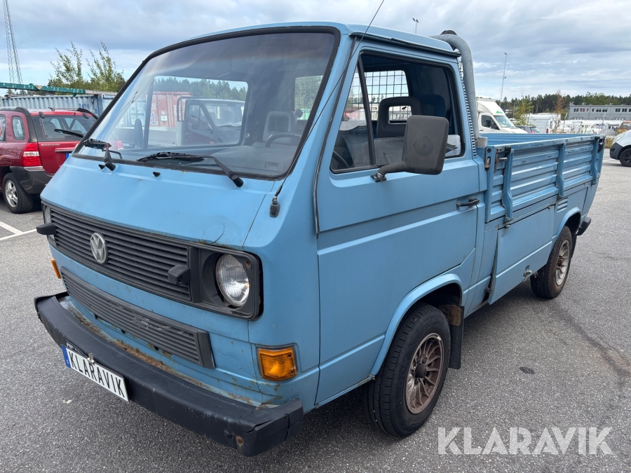 Veteranbil Volkswagen Transporter Chassi Cab 2600 flakbil