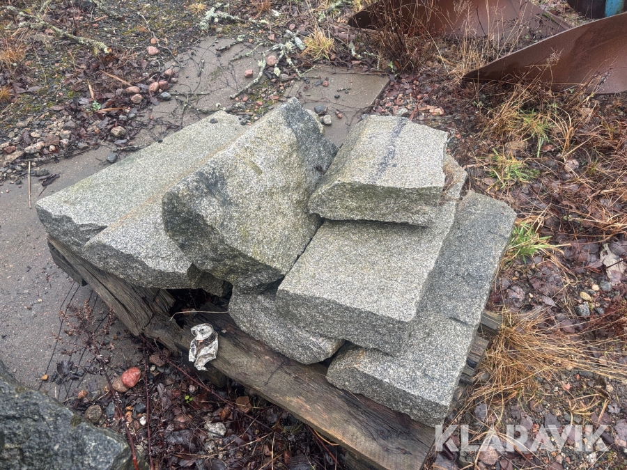 Kantsten granit fasad 6m