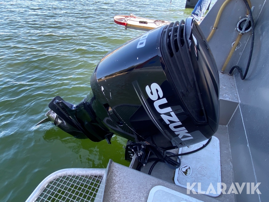 Utombordare Suzuki 300 hk