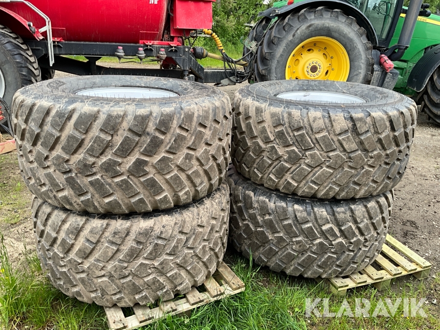 Lantbruksdäck BKT FL693M med fälg 4 st