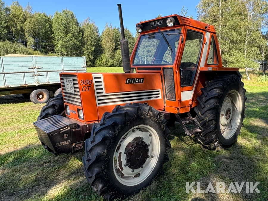Traktor Fiat 980 DT