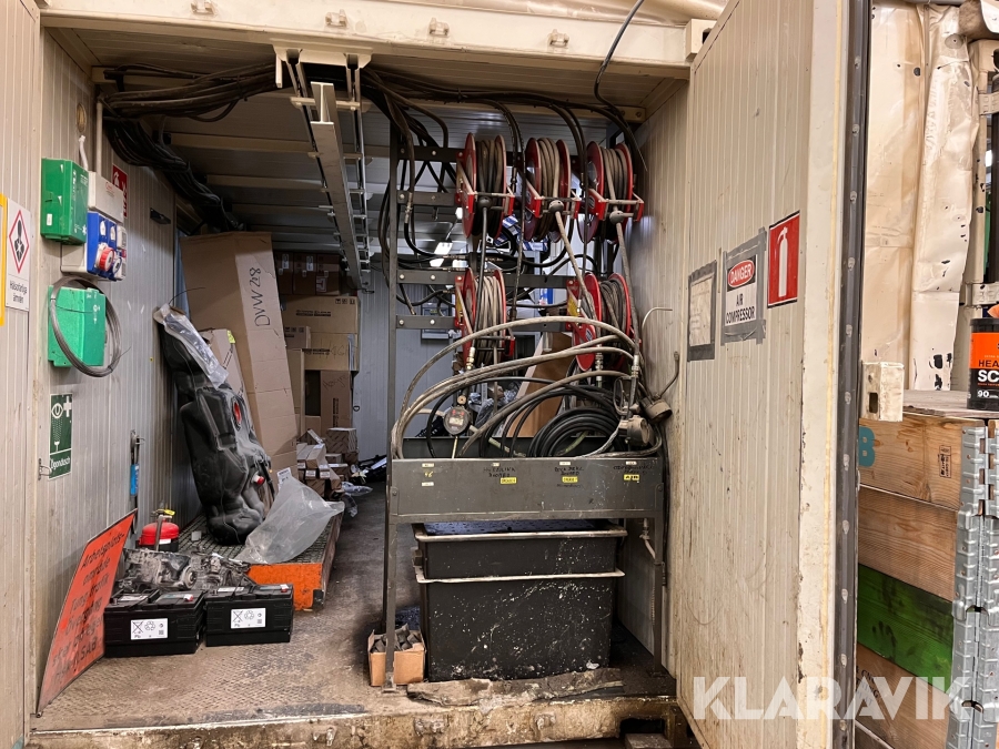 Station för olja och fett drivs med luftkompressorer