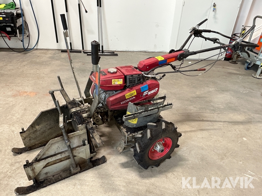 Asfaltsläggare/ fiberläggare Asarums Maskin