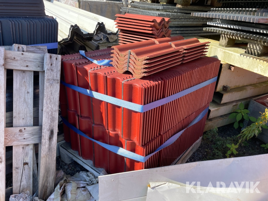 Rött taktegel Benders 1 pall