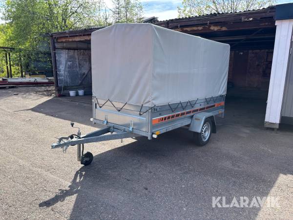 Personbilssläp Niewiadow 3030