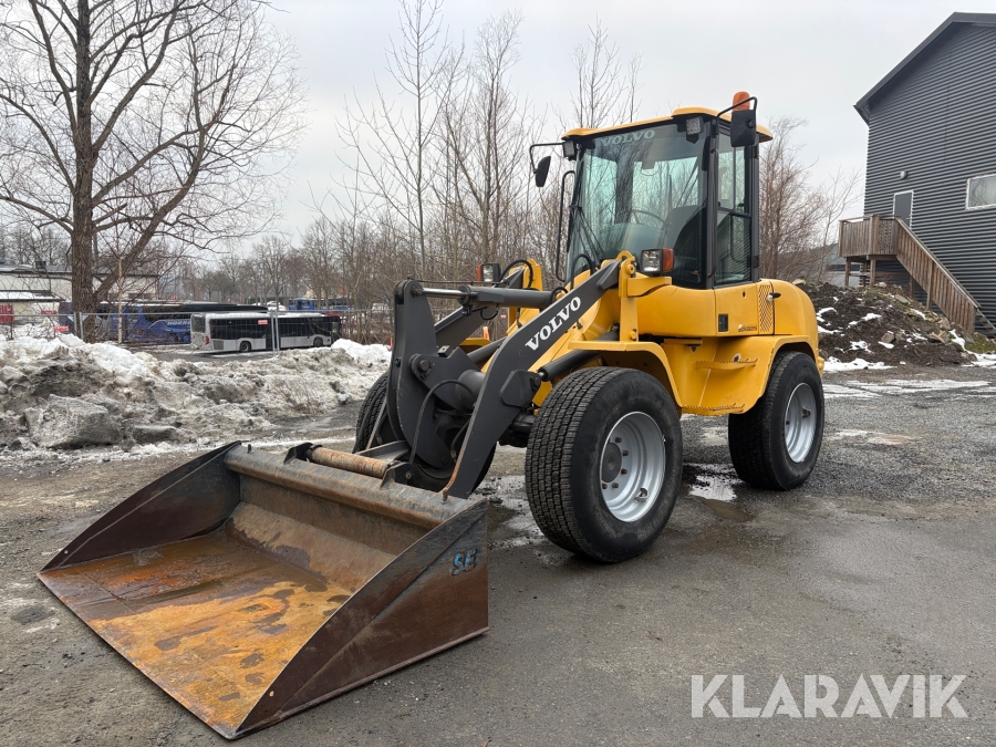 Hjullastare Volvo L30B PRO med planeringskopa