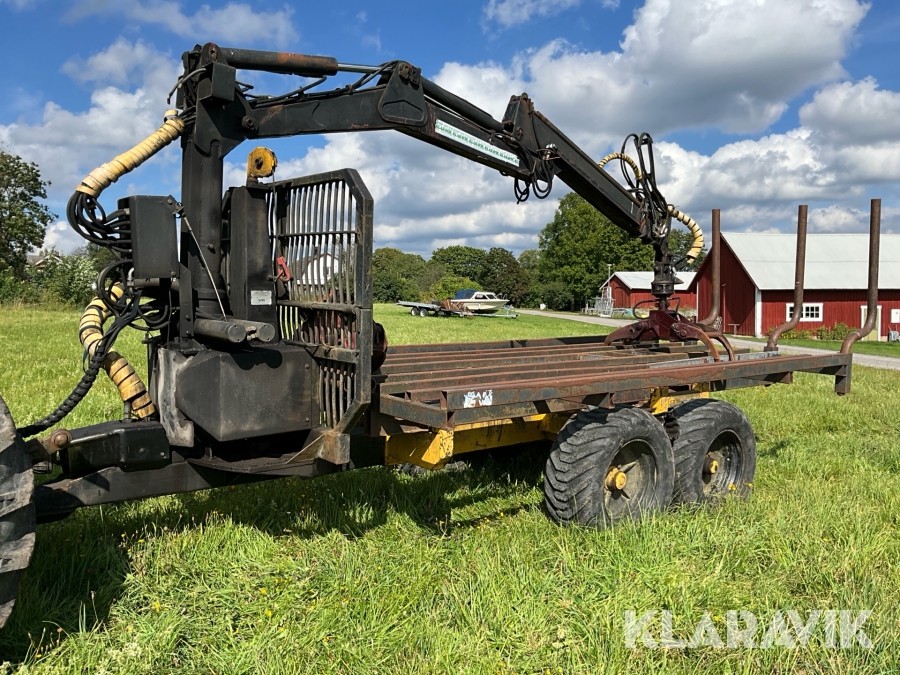 Drivkärra FMV 08-4WD med kran, rotator, gripar och lastplattform