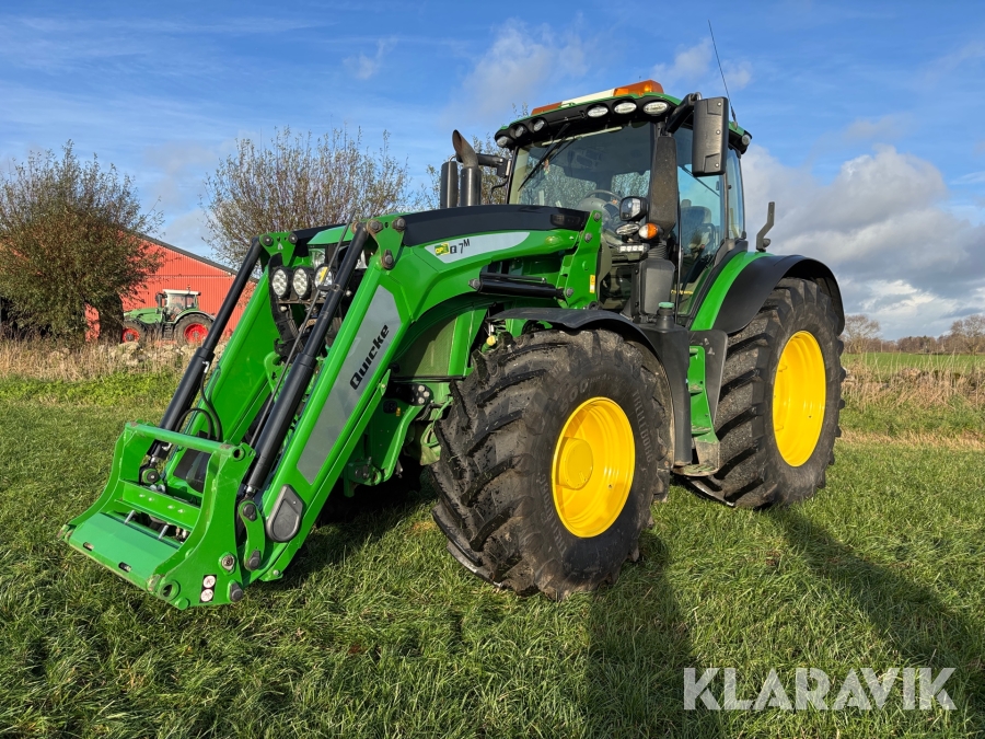 Traktor John Deere 6250R med frontlastare