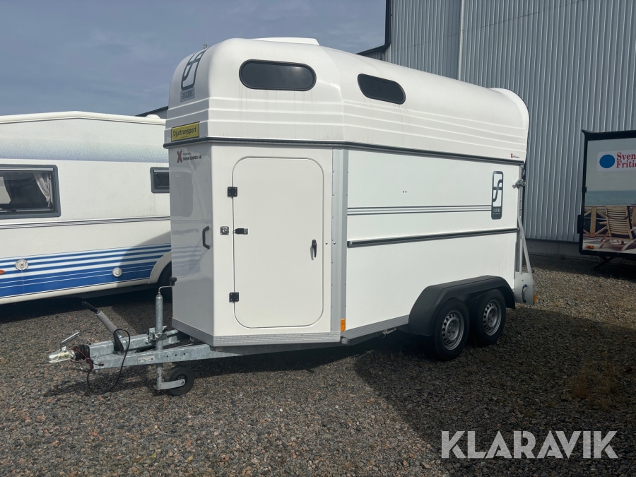 Hästtransport Forzab SCH 20 med sadelkammare