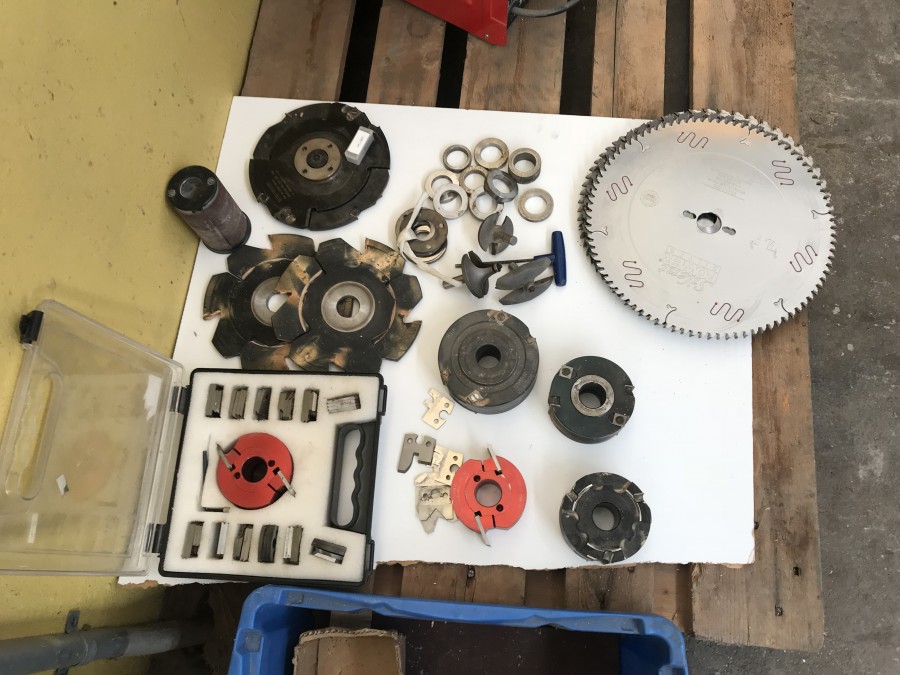 Stål till vertikalfräs