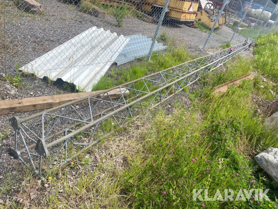 Belysningsmast med fundament   10,3 m  mast