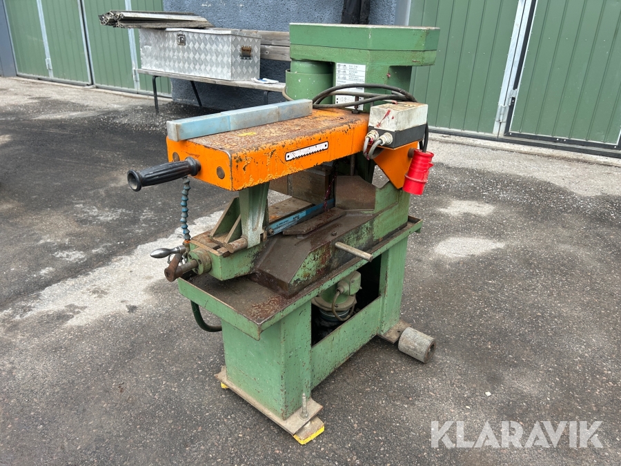 Kallsåg med kylning Kasto 170/220