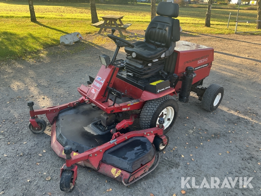 Gräsklippare Toro Groundmaster 223-D