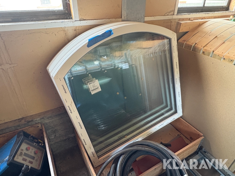 Kompositfönster Aluplast 4st