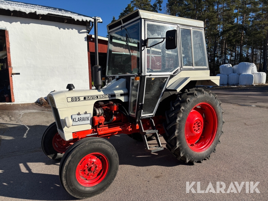 Traktor David Brown 885