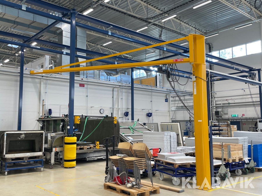 Pelarsvängkran Terex Donati 112D med Telfer 250kg