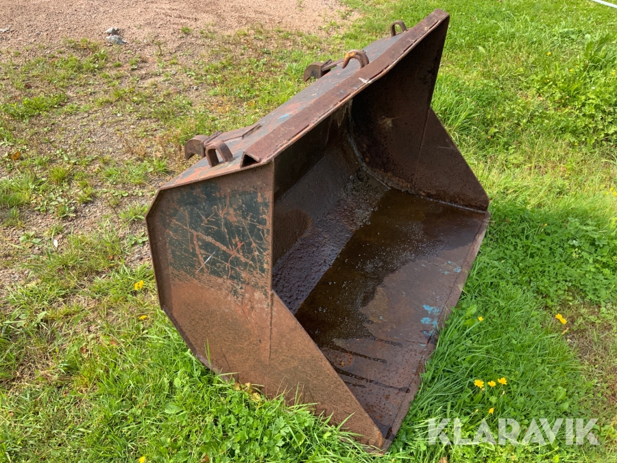 Skopa till traktor   trimafäste