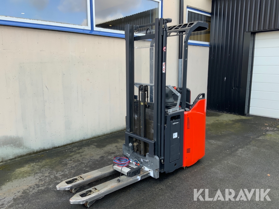 Ledstaplare för skyddad förare Linde D12 SP