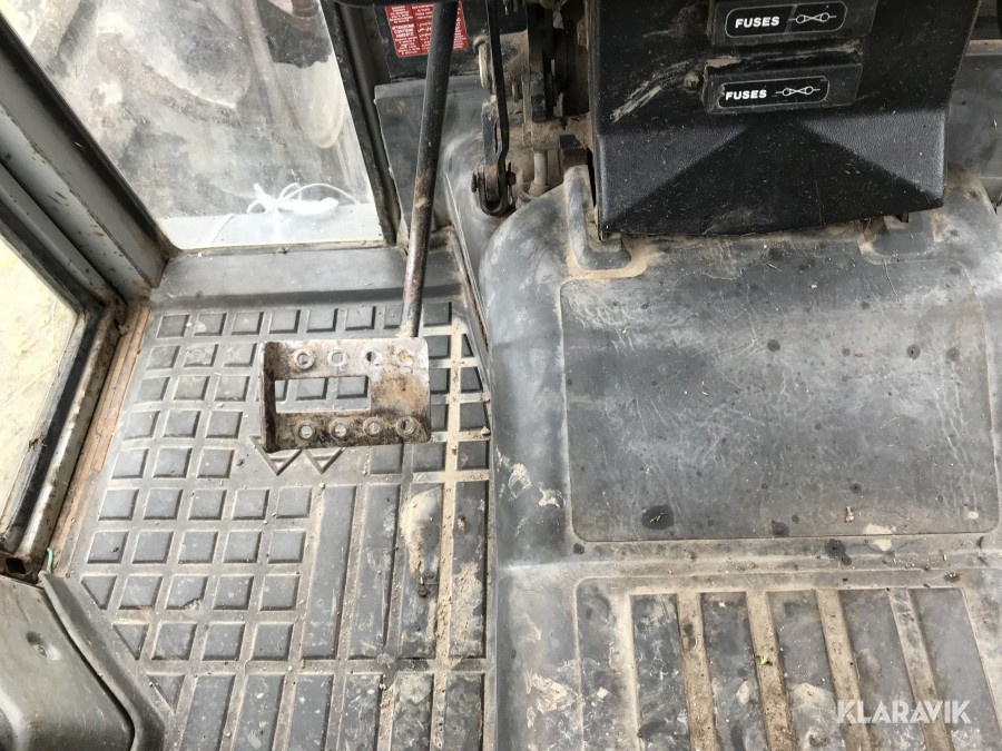 Traktor Massey Ferguson 375