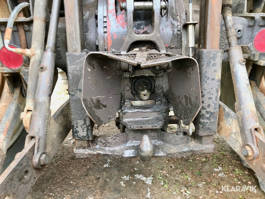 Traktor Massey Ferguson 375