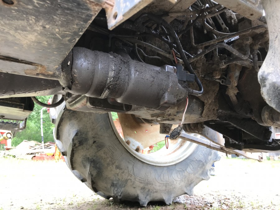 Traktor Massey Ferguson 375