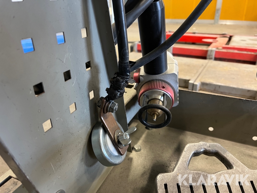 Buckelriktare Airpuller AP95, Vara, Klaravik auktioner