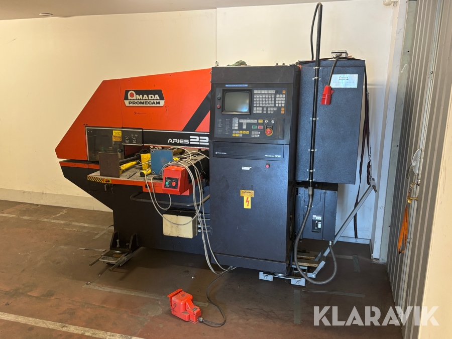 Revolverstansmaskin Amada promecam Aries 222