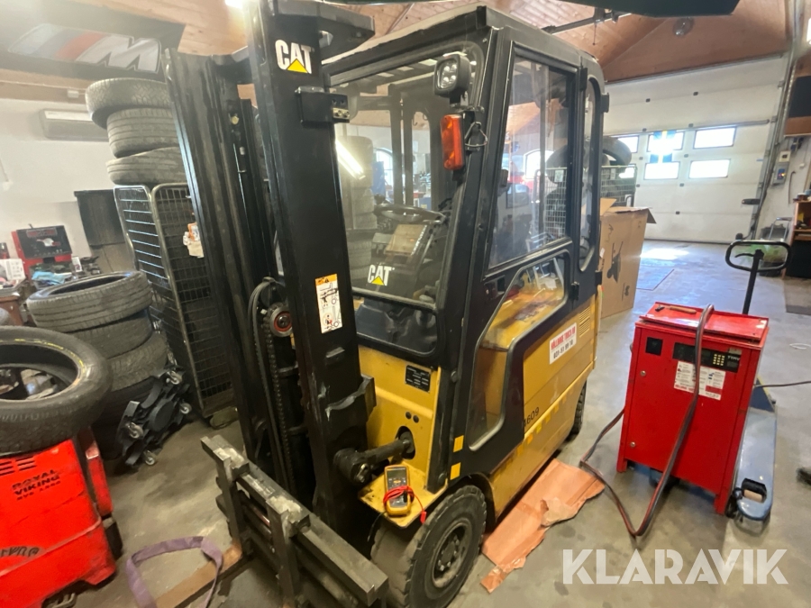 Motviktstruck CAT EP20k