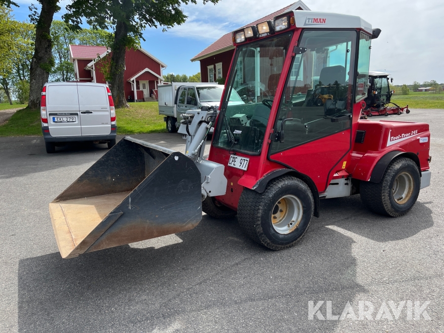 Redskapsbärare Timan Tool-Trac 245