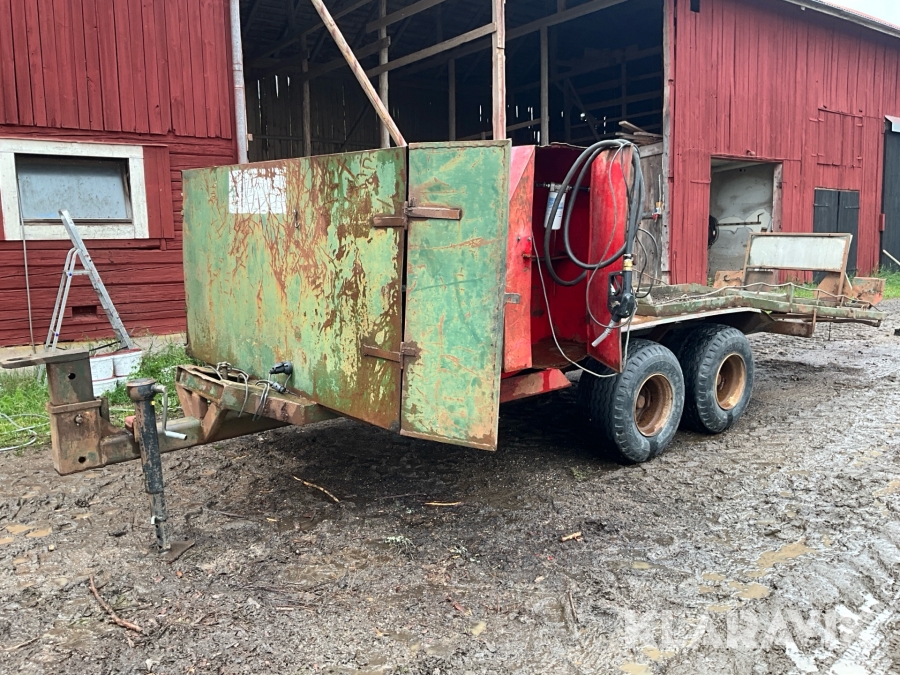 Tanktransportvagn skogsmaskin