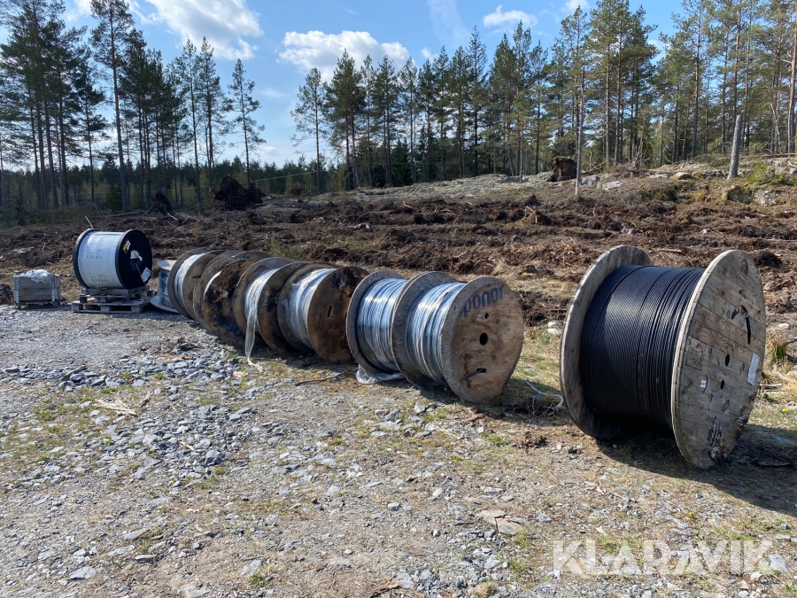 Fiberkabel och slang Nexans