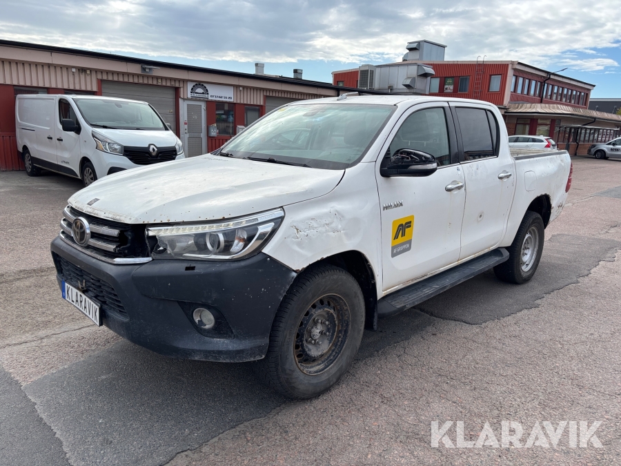 Pickup Toyota Hilux Dubbelhytt 2.4 AWD Aut