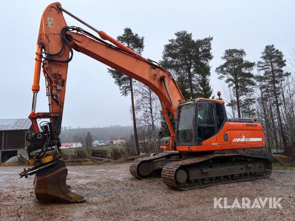 Grävmaskin Doosan DX255LC med Planeringsskopa