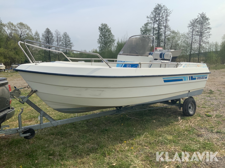 Motorbåt Ryds 4 485 DL med sjösättningsvagn