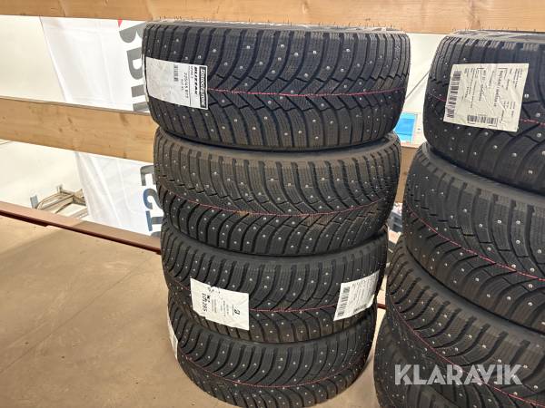 Däck Bridgestone Blizzak Spike 3 225/45R17 4 st