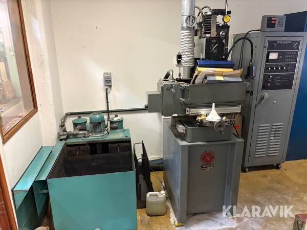 Sänkgnistningsmaskin Eltee Pulsitron