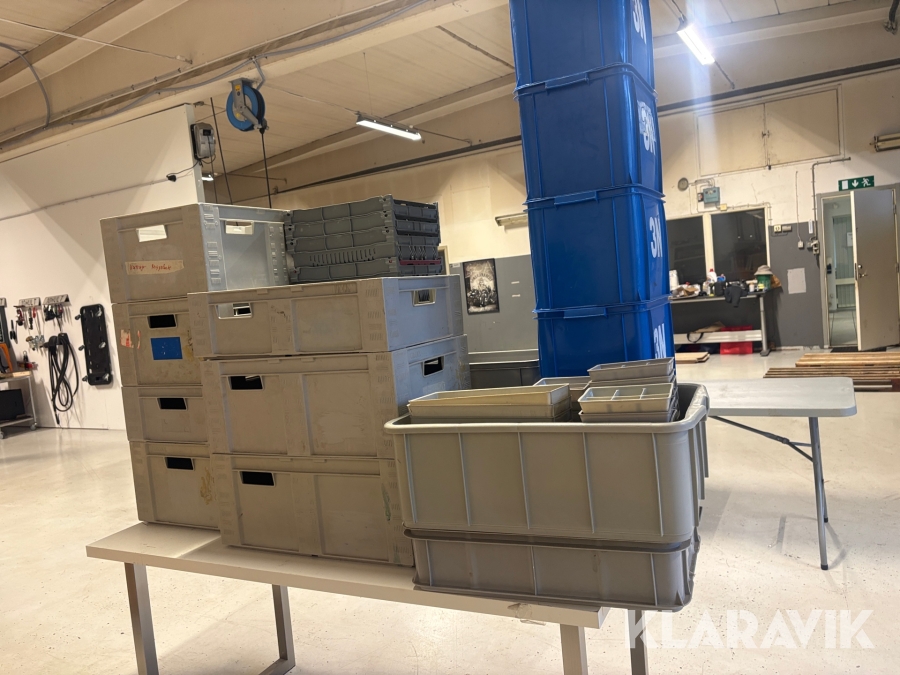 Plastbackar & Sortimentslådor Modulbox 80 st