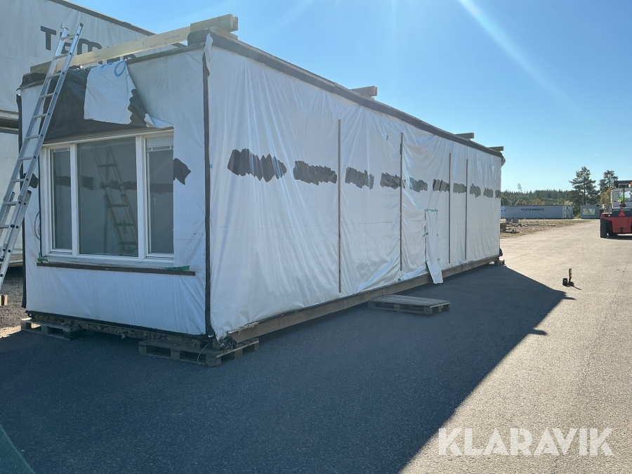 Modul Rymd KR1-36 öppen långsida