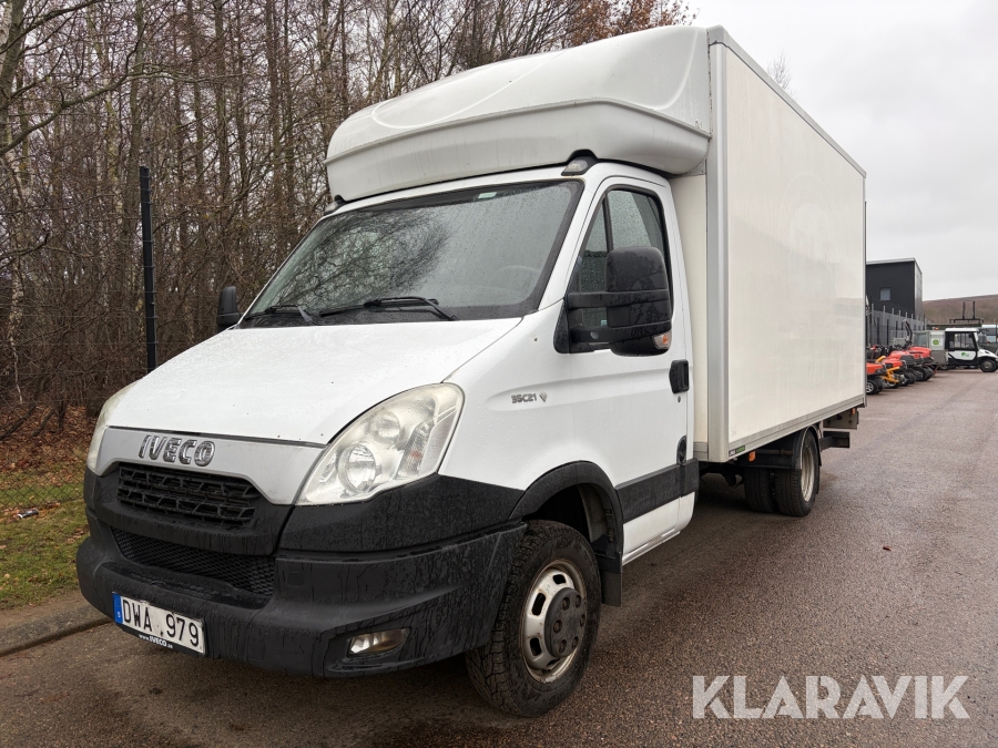 Lätt lastbil Iveco Daily 35C21/P