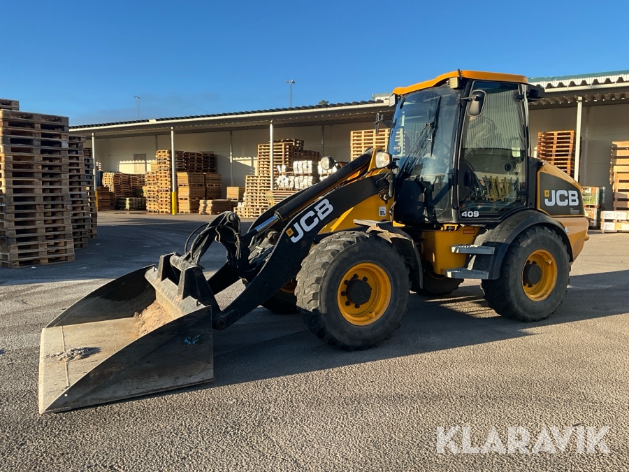 Hjullastare JCB 409 med 5st redskap