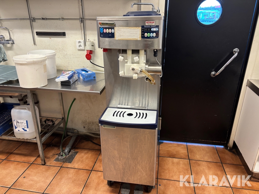 Glassmaskin & milkshaker Nissei freezer NA-3344WEG