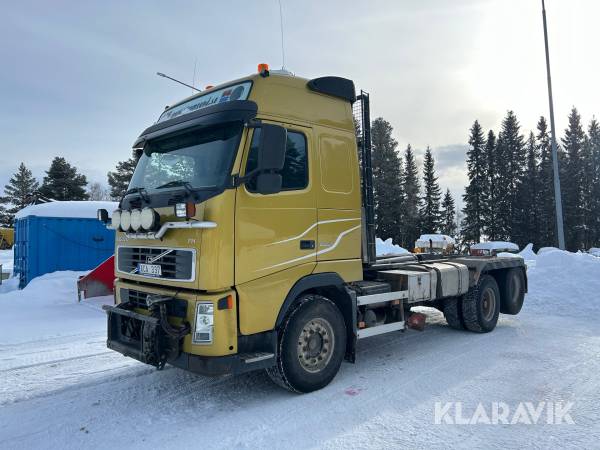 Lastväxlare Volvo FH520 6X2 plogutrustad