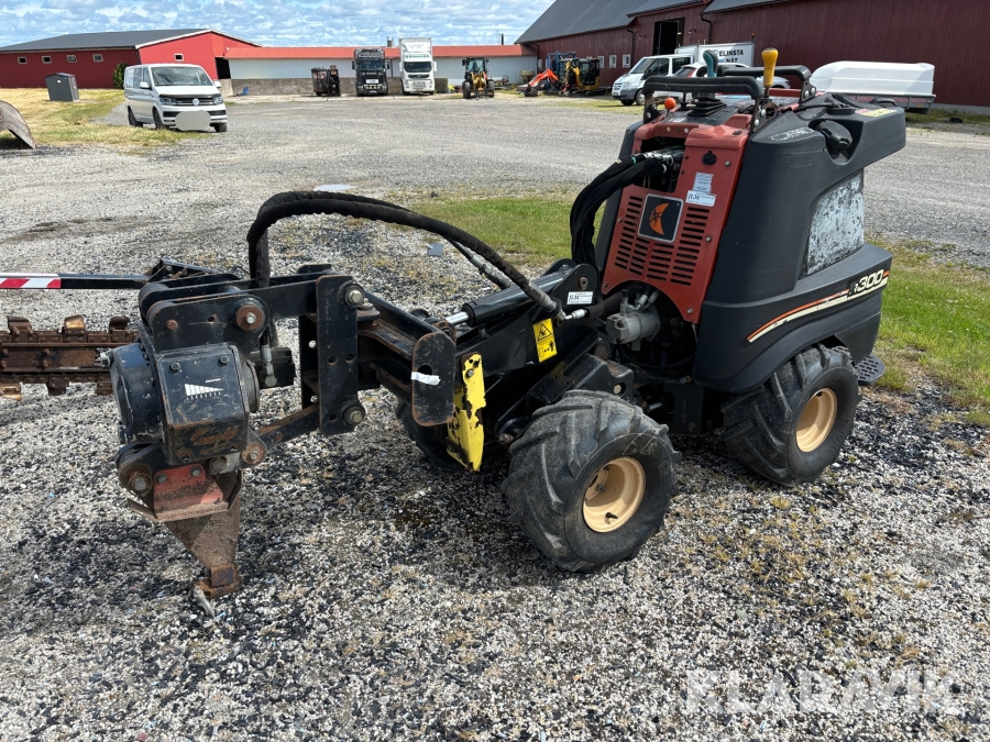 Redskapsbärare Ditch Witch R300