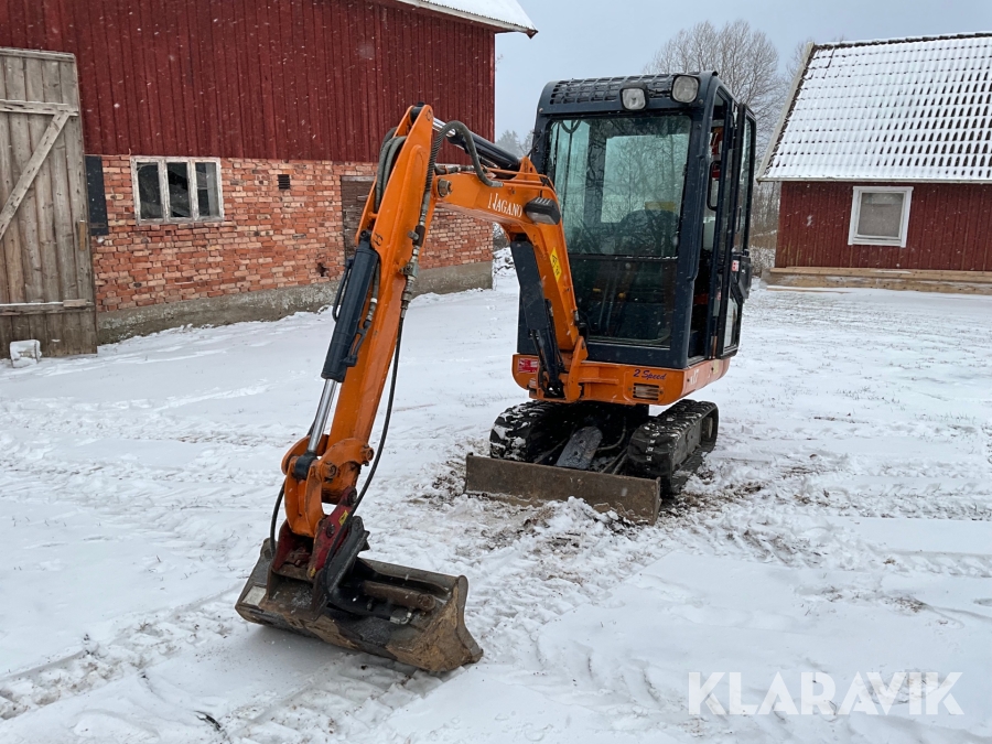 Grävmaskin Nagano N17