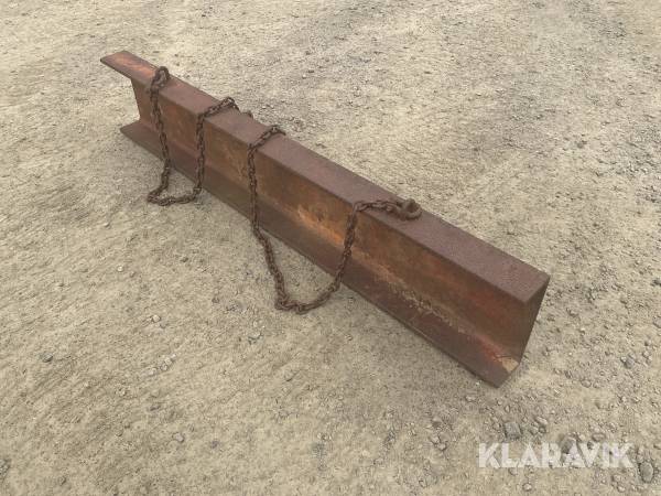 Planeringsbalk till ridbana