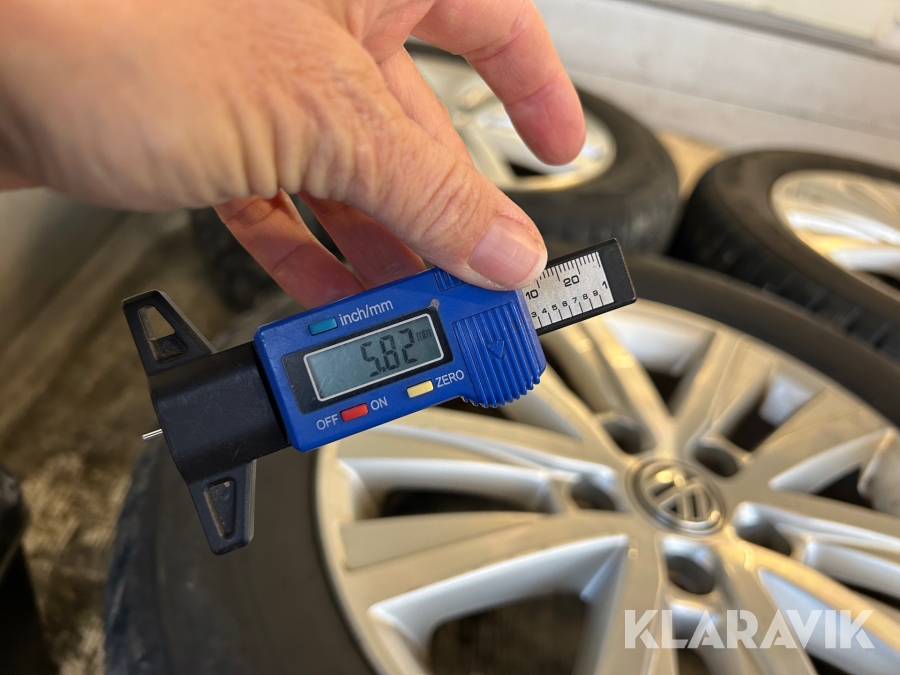 Flakbil Volkswagen Transporter dubbelhytt T30 2.0 TDI 4 Motion