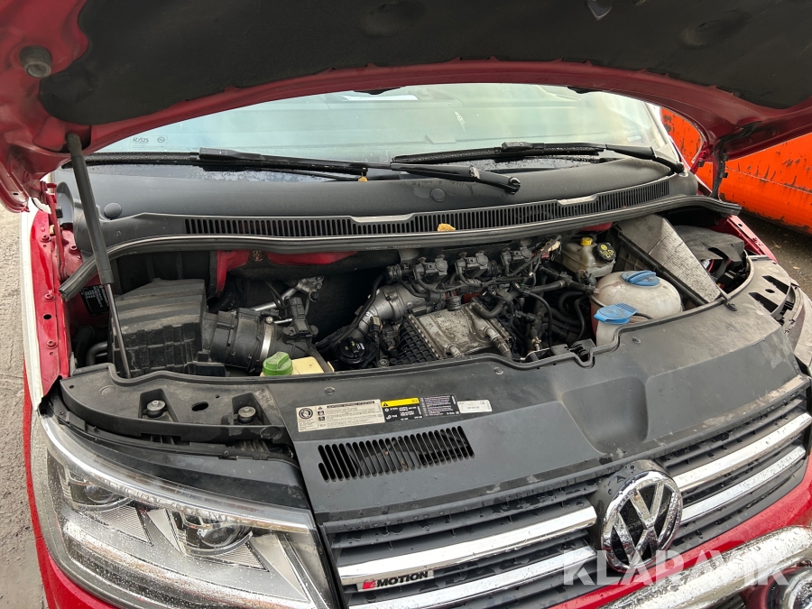 Flakbil Volkswagen Transporter dubbelhytt T30 2.0 TDI 4 Motion