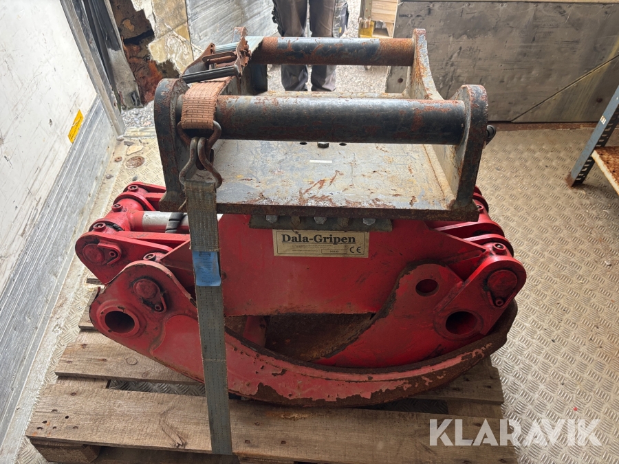 Dala-Gripen DGE42 S70